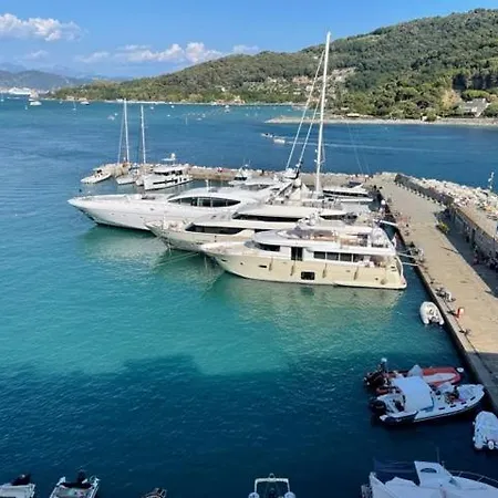 Nuovo Porto Antico Apartment Porto Venere