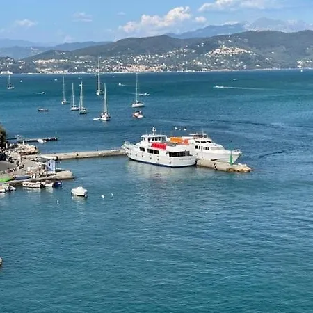 Nuovo Porto Antico * Porto Venere