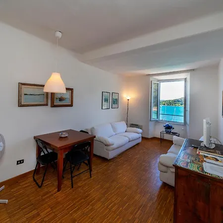 Nuovo Porto Antico Lägenhet *